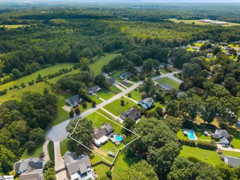 7 Wooded Glenn Court Pelzer SC 29669