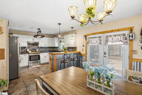 7 Wooded Glenn Court Pelzer SC 29669
