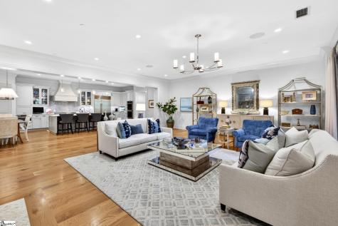 103 Cleveland Street Greenville SC 29601