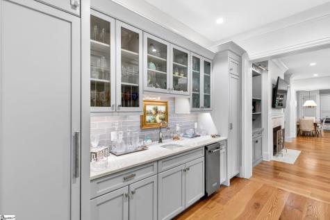 103 Cleveland Street Greenville SC 29601