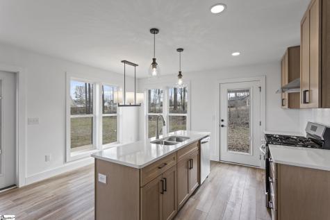 424 Fowler Road Campobello SC 29322