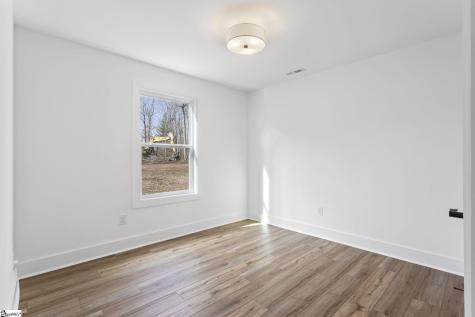 424 Fowler Road Campobello SC 29322