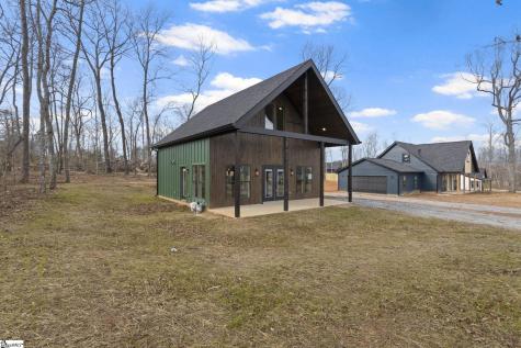 424 Fowler Road Campobello SC 29322