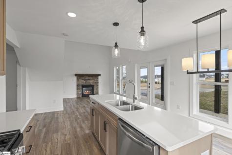 424 Fowler Road Campobello SC 29322