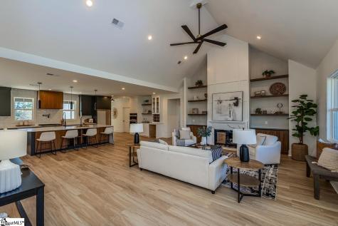 3392 Fairview Road Fountain Inn SC 29644