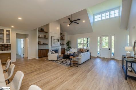 3392 Fairview Road Fountain Inn SC 29644