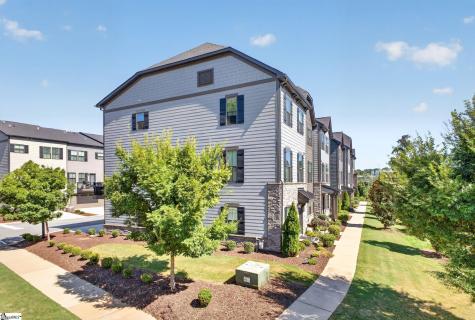 119 Rollins Avenue Greenville SC 29607