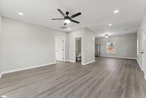 8 Powell Street Seneca SC 29678