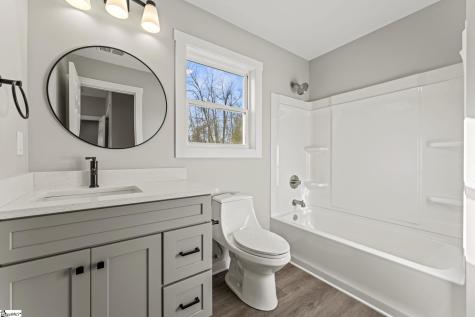 8 Powell Street Seneca SC 29678