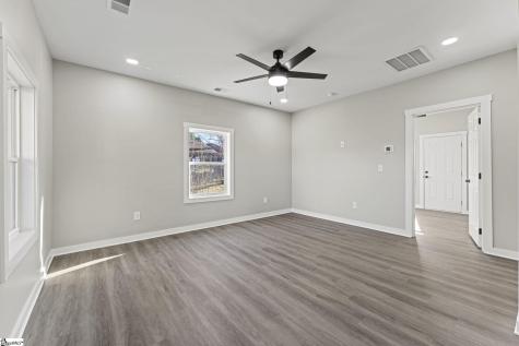 8 Powell Street Seneca SC 29678