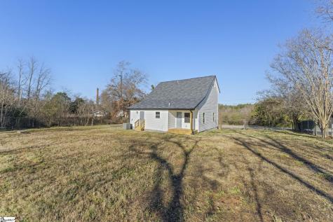 8 Powell Street Seneca SC 29678