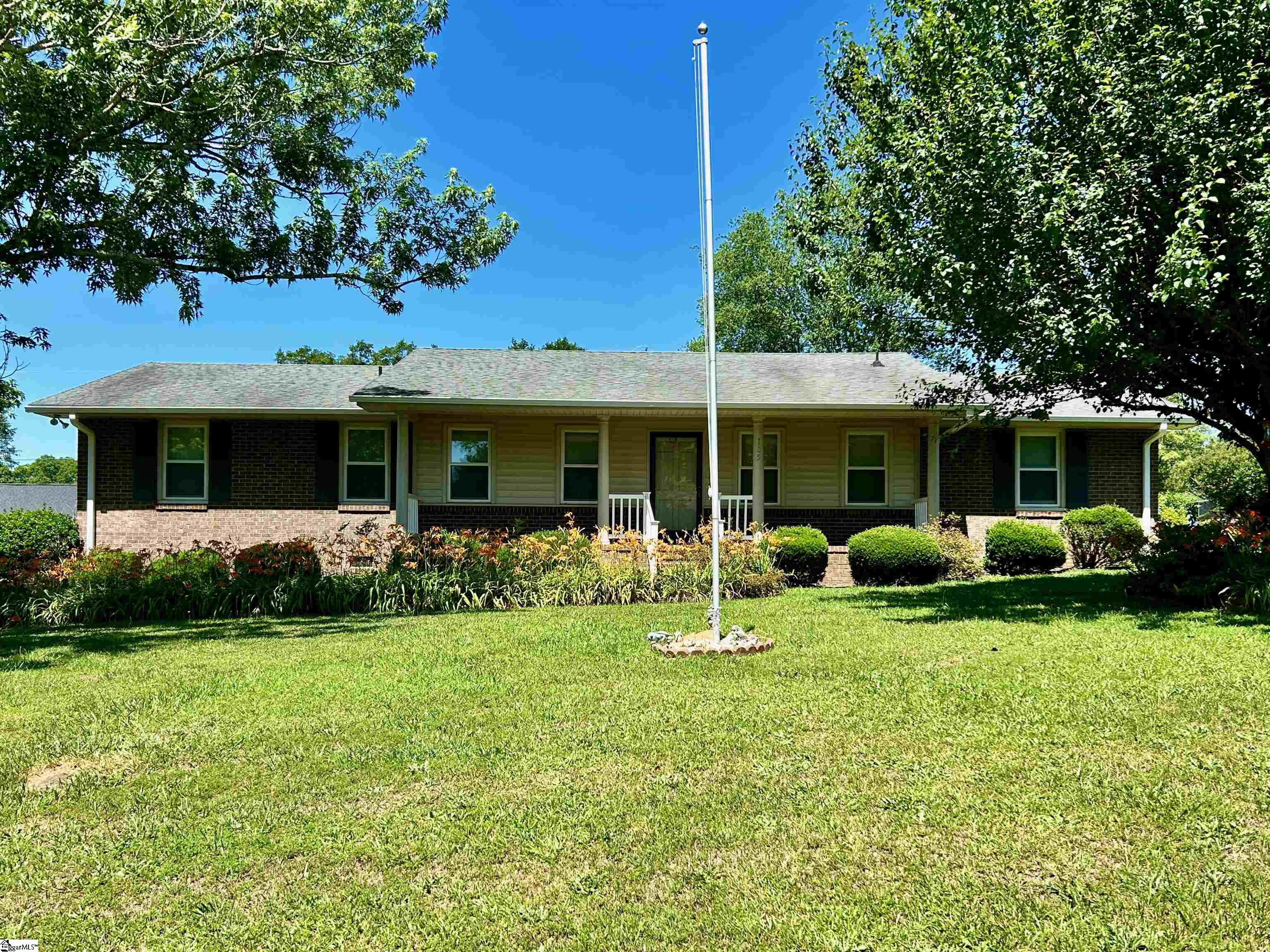 105 Fleetwood Drive Belton SC 29627