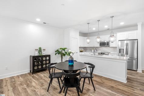 98 E Mcbee Avenue Greenville SC 29601