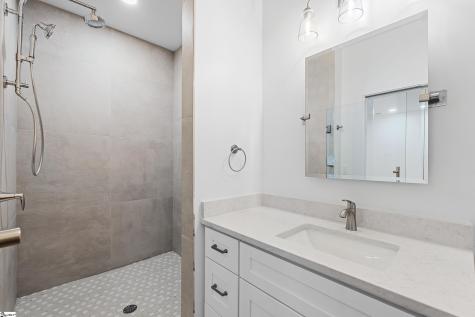 98 E Mcbee Avenue Greenville SC 29601