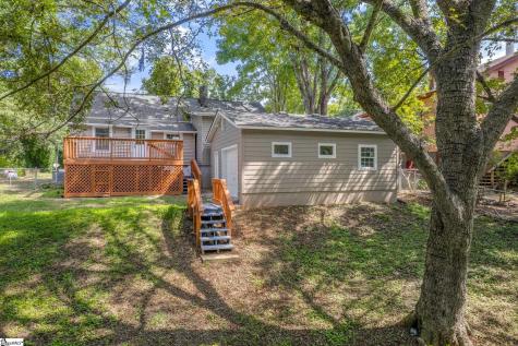9 Hampton Street Ware Shoals SC 29692
