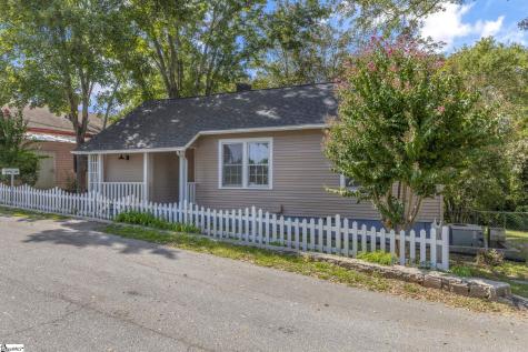 9 Hampton Street Ware Shoals SC 29692