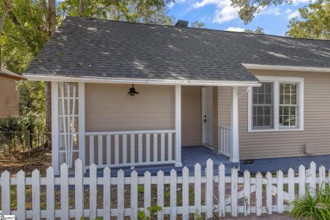 9 Hampton Street Ware Shoals SC 29692