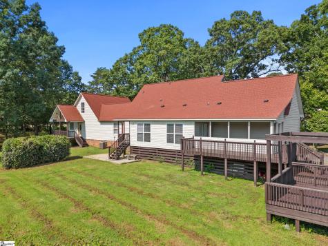 40 Ridings Road Campobello SC 29322