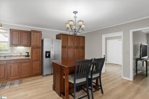 40 Ridings Road Campobello SC 29322