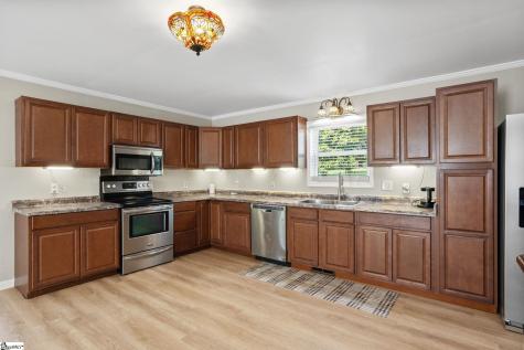 40 Ridings Road Campobello SC 29322