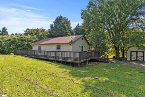 40 Ridings Road Campobello SC 29322