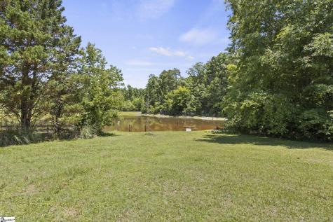40 Ridings Road Campobello SC 29322