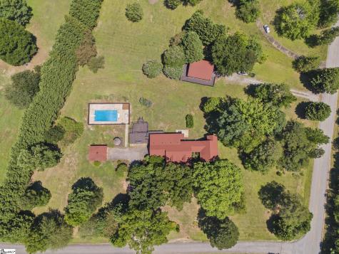 40 Ridings Road Campobello SC 29322