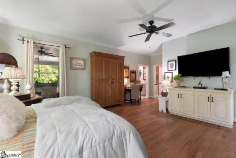175 Green Hills Road Mill Spring NC 28756
