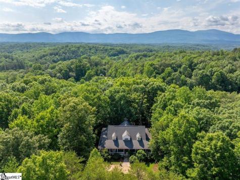 175 Green Hills Road Mill Spring NC 28756