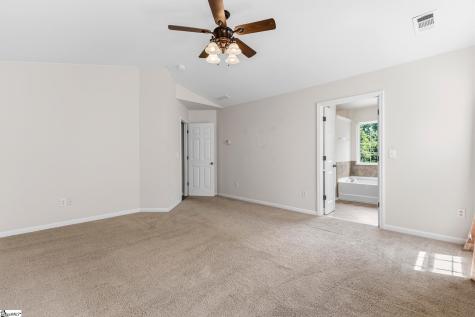 38 Golden Acre Court Simpsonville SC 29681