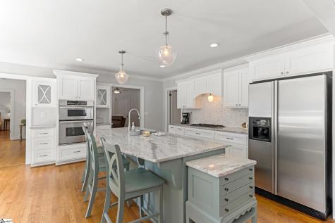 23 Buist Avenue Greenville SC 29609