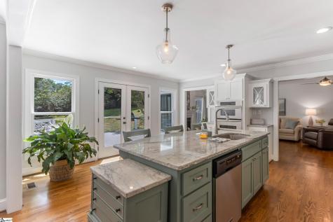 23 Buist Avenue Greenville SC 29609