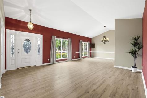 104 Wren Crossing Court Easley SC 29642