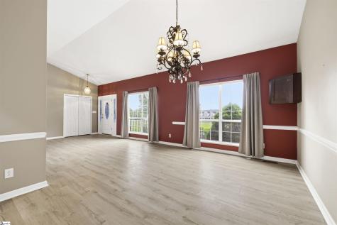 104 Wren Crossing Court Easley SC 29642