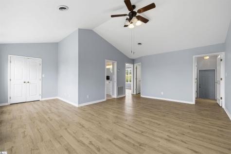 104 Wren Crossing Court Easley SC 29642
