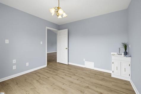 104 Wren Crossing Court Easley SC 29642