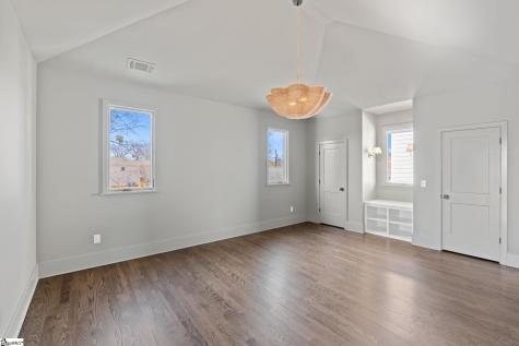 31 N Textile Avenue Greenville SC 29611