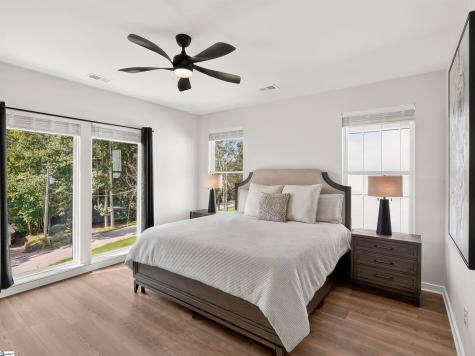 29 Harbor Drive Greenville SC 29611