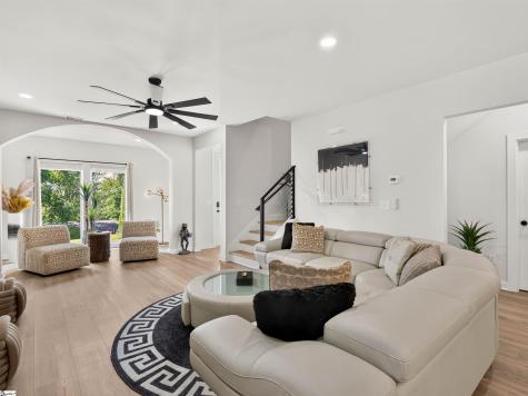 29 Harbor Drive Greenville SC 29611