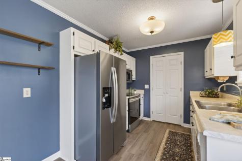 11 Rison Road Greenville SC 29611