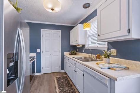 11 Rison Road Greenville SC 29611