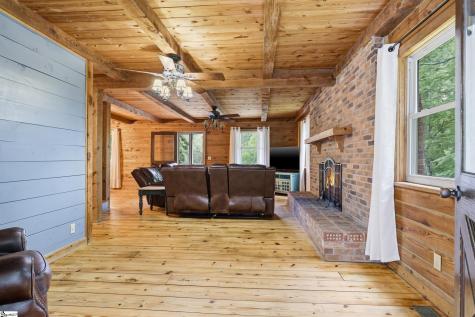211 Narrow Way Travelers Rest SC 29690