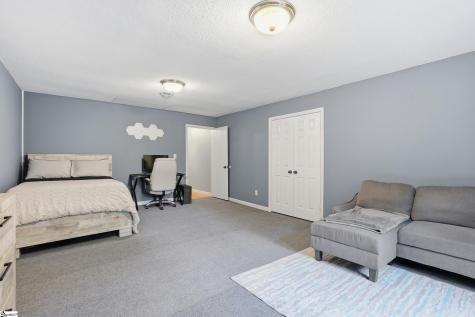 211 Narrow Way Travelers Rest SC 29690