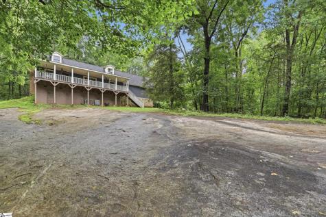 211 Narrow Way Travelers Rest SC 29690