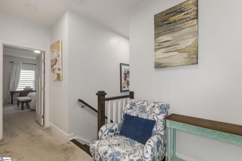 27 Rollins Avenue Greenville SC 29607