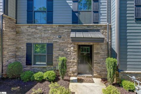 27 Rollins Avenue Greenville SC 29607