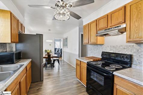 1207 Elmore Street Gaffney SC 29340