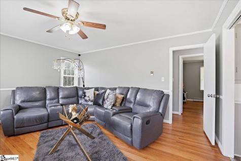 1207 Elmore Street Gaffney SC 29340