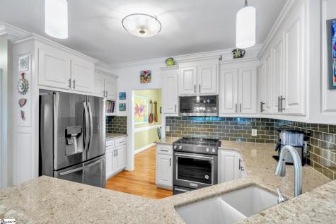 648 Mountain View Williamston SC 29697