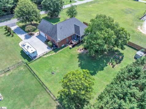 648 Mountain View Williamston SC 29697